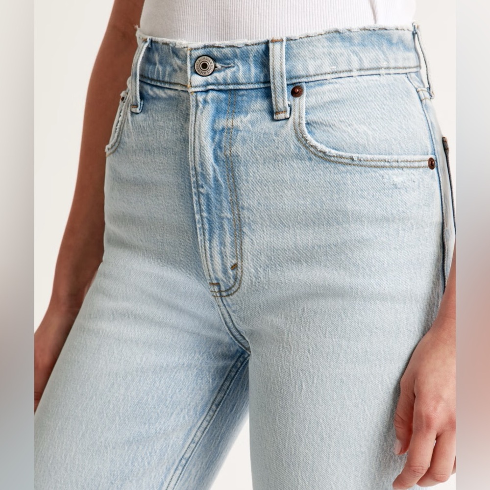 Abercrombie Curve Love 90s straight jeans